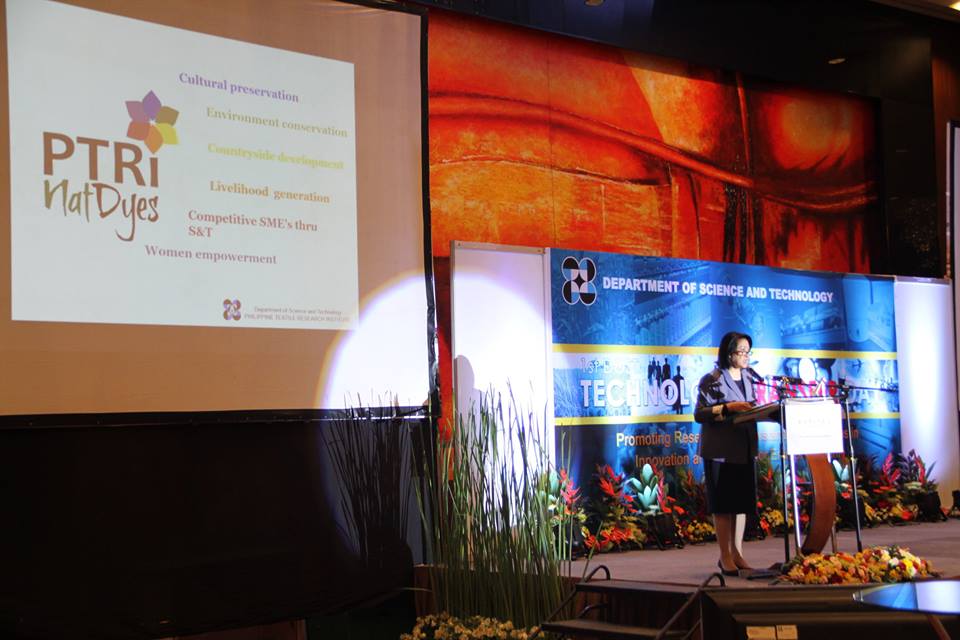 Maam DCBE left side projector NatDye
